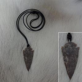 Larp Agate Stone Arrowhead Necklace