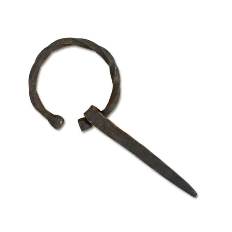 Twisted Cloak Pin